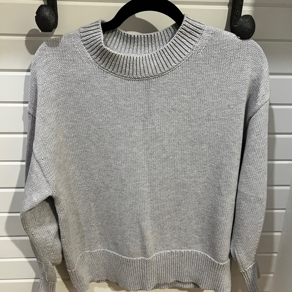 Banana Republic Light Gray Women's Sweater